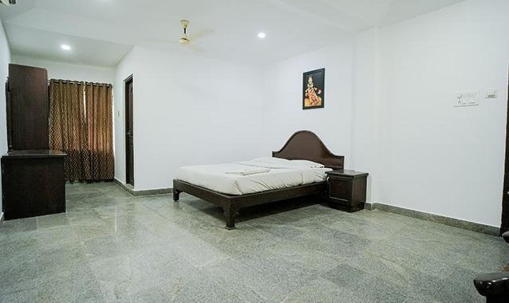 Fabhotel Lime Light Kochi Esterno foto